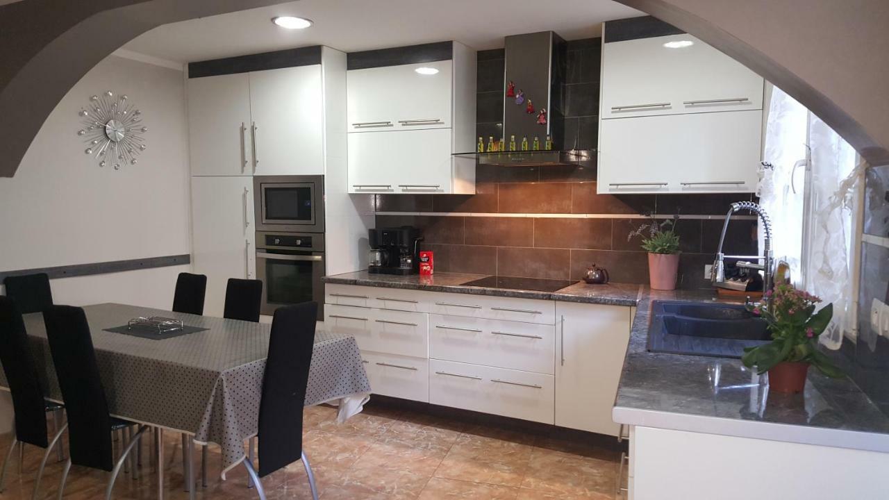 Appartement Carnus Rodez Kültér fotó