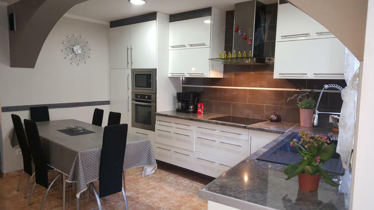 Appartement Carnus Rodez Kültér fotó